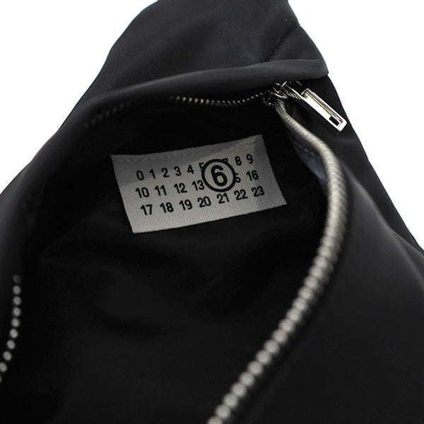MM6 エムエムシックス メゾンマルジェラ ジャパニーズ ポケット ナイロンスリングバッグ SB5WG0019 P8504