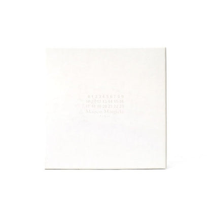 Maison Margiela メゾンマルジェラ 二つ折り レザー ジップアラウンド ミニウォレット S56UI0112 P4455 T8013 T7002 **