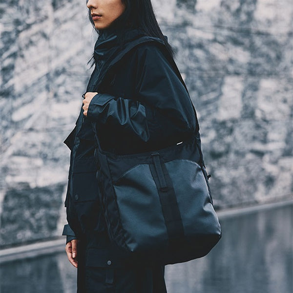 BLK White Mountaineering × BRIEFING ホワイトマウンテニアリング ブリーフィング HOBO SHOULDER TALL ホーボー ショルダーバッグ BK2573803