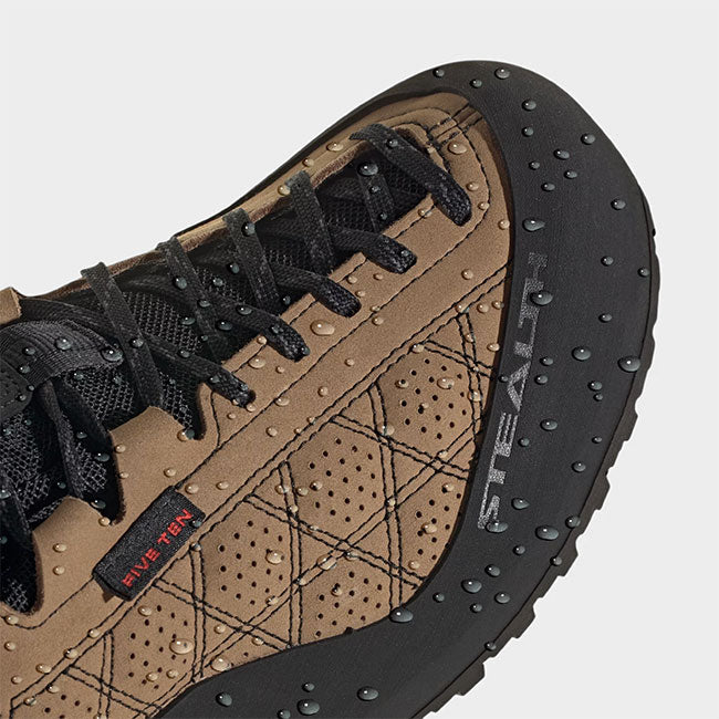 adidas originals GUIDE TENNIE PRO GTX JQ6616