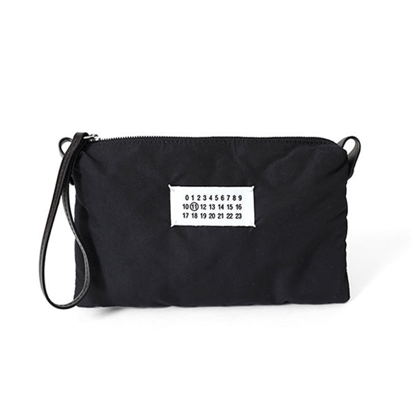 Maison Margiela メゾンマルジェラ Glam Slam グラムスラム ミディアム キルトナッパレザー クロスボディバッグ SB1WG0034 P4300 T8013