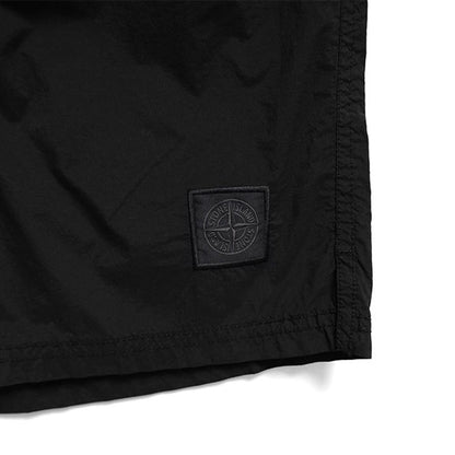STONE ISLAND GHOST ストーンアイランド ゴースト ナイロンショーツ B100006