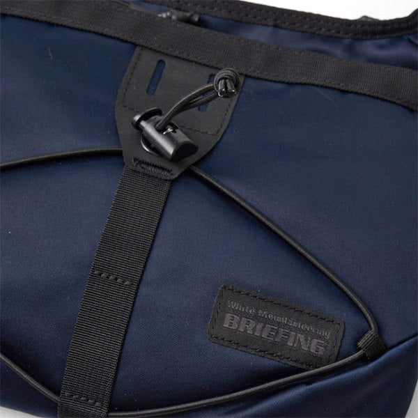 White Mountaineering × BRIEFING ホワイトマウンテニアリング ブリーフィング EVERYDAY SACOCHE サコッシュ BK2671803 WM2671817