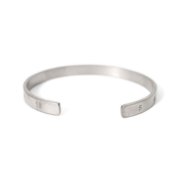Maison Margiela メゾンマルジェラ ナンバリング カフブレスレット バングル SI8UY0003 SV0129 **