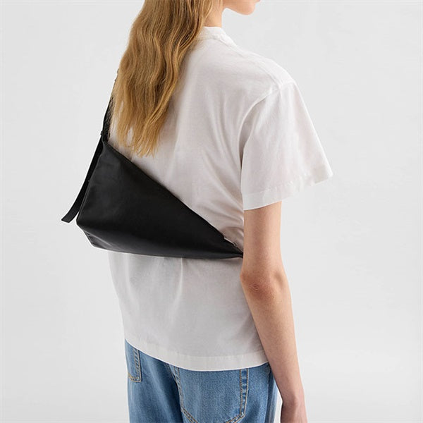 JIL SANDER ジルサンダー TRIANGLE CROSSBODY トライアングル クロスボディーバッグ J26WG0071 P8891