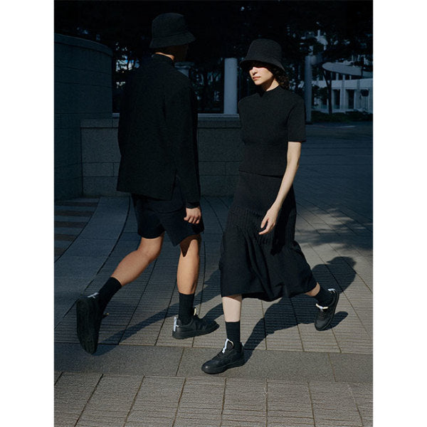 CFCL × VEJA シーエフシーエル × ヴェジャ V-90 レザースニーカー