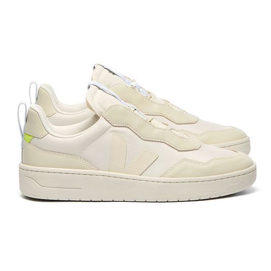 CFCL × VEJA シーエフシーエル × ヴェジャ V-90 レザースニーカー