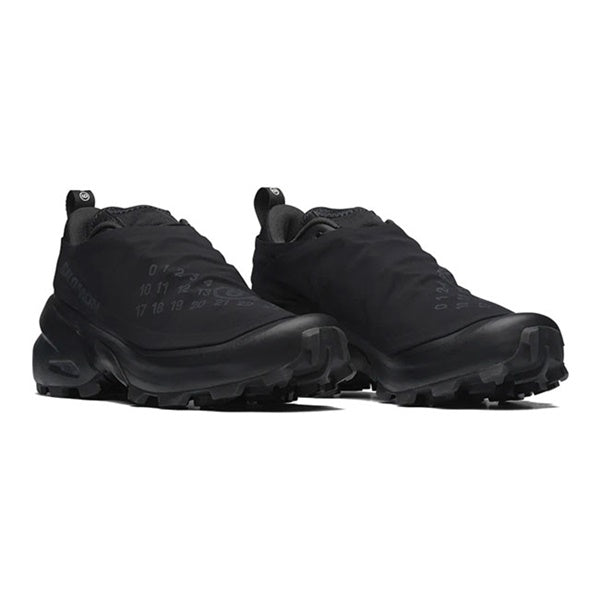 MM6 × Salomon エムエム6 サロモン CROSS DUST スニーカー SH1WS0026 P7624