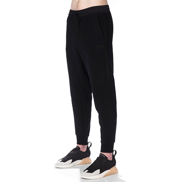 [SALE] Y-3 ワイスリー クラシック カフド スウェットパンツ GV4202