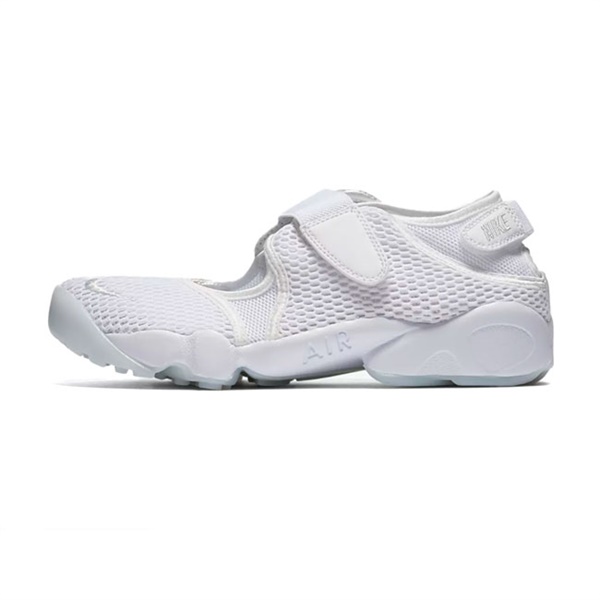 NIKE iCL GAtg u[Y Xj[J[T_ 848386-100 AIR RIFT BREEZE