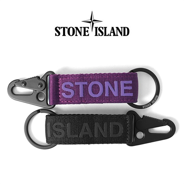 Stone Island ストーンアイランド カラビナ付き レタリングキーホルダー 751595064
